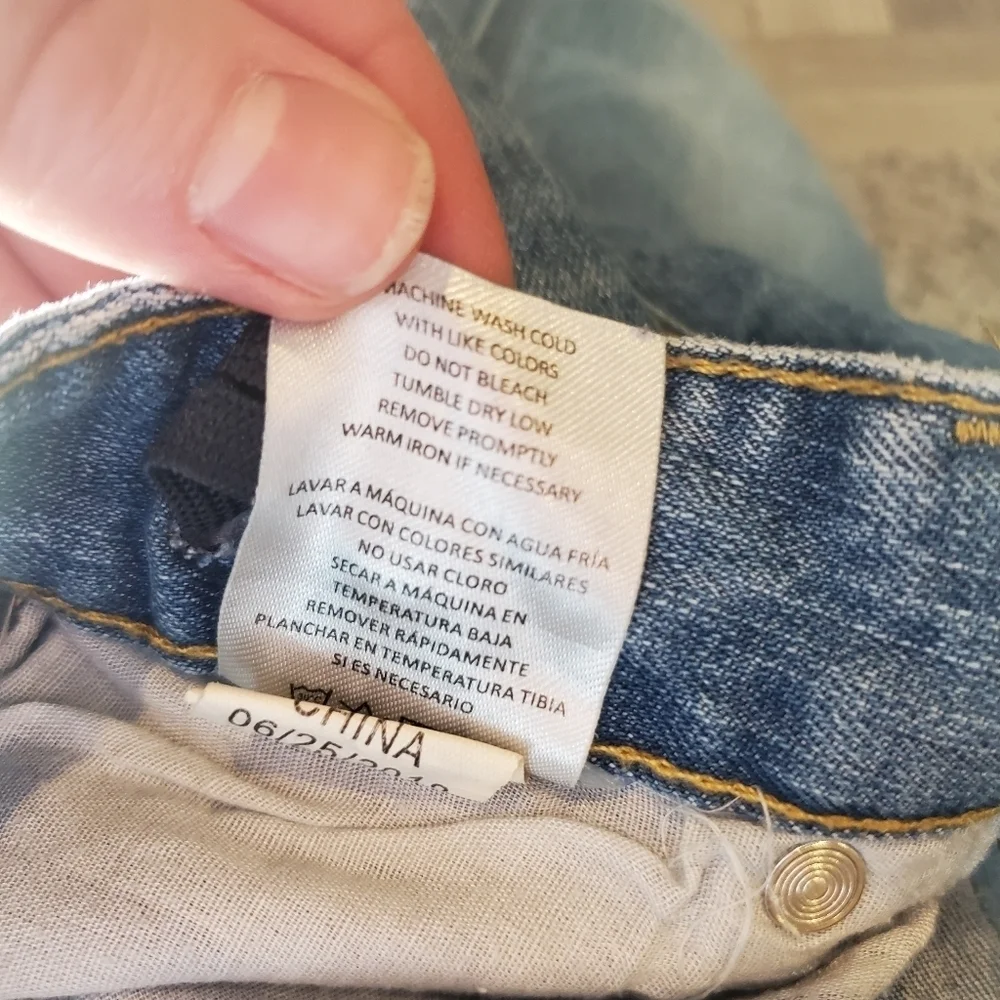 Lee Skinny Fit Straight Leg Medium Wash Toddler Boy Blue Jeans Size 3T EUC NWOT